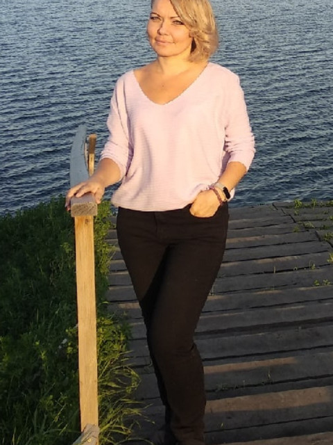 Алла М, Ростов-на-Дону, 45 лет, 1 ребенок. веселая послушная .голова не болит