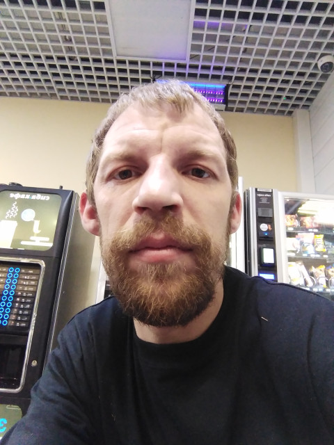 Илья, Россия, Санкт-Петербург, 35 лет. Познакомлюсь с женщиной для любви и серьезных отношений.  Анкета 892347. 