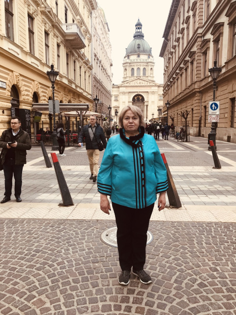 Надежда, Россия, Екатеринбург, 68 лет, 2 ребенка. Хочу встретить ответственного мужчину с " руками". 
Мужчину, которого не напугает моя самостоятельность....  Анкета 892802. 