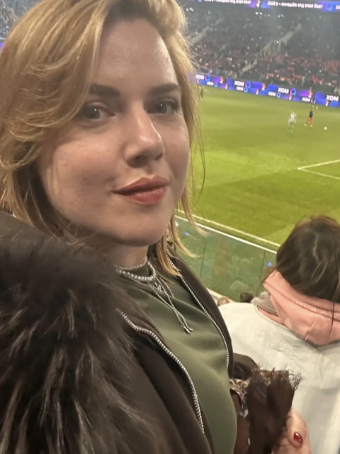 Анна, Россия, Санкт-Петербург, 38 лет. Познакомлюсь с мужчиной для любви и серьезных отношений. 
Не ищу идеального, а помогаю судьбе свести...  Анкета 892825. 