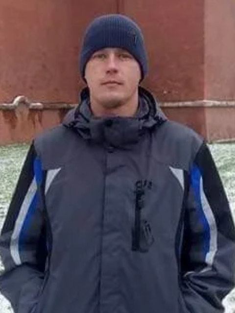 Алексей Усов, Россия, Чудово, 43 года, 1 ребенок. Ищу: Буду весьма рад умной, честной, без комплексов и лишних эмоций  Анкета 893339. 
