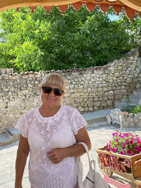 Наталья, Россия, Симферополь, 63 года. Познакомлюсь с мужчиной для любви и серьезных отношений, брака и создания семьи.  Анкета 893356. 