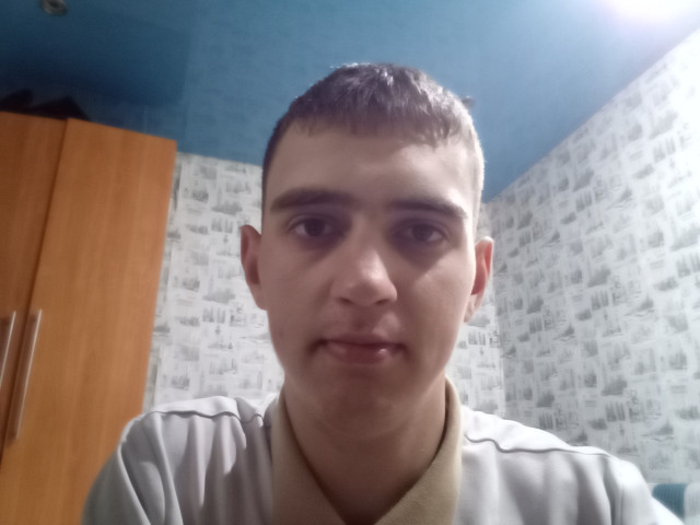 Данил, Казахстан, Павлодар, 20 лет, 3 ребенка. Он ищет её: девушкой для любви и серьезных отношений, дружбы и общения.  Анкета 893510. 