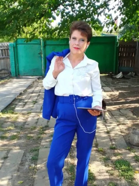 Любовь Скворцова, Новошахтинск, 46 лет, 2 ребенка, 1 фото. Знакомство с женщиной из Новошахтинска