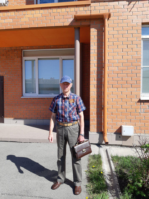 Александр Анатольевич, Россия, Челябинск, 68 лет, 1 ребенок. Ищу: Красивую и Сердцем и Душой. Лучше образованную, уважительную, Христианку. Как писал Антуан Экзюпери:"...  Анкета 893743. 