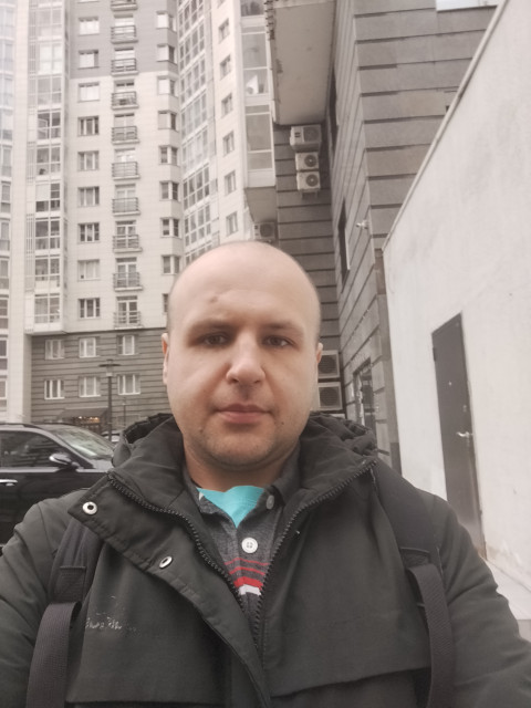 Роман, Кировск, 33 года. Познакомлюсь с женщиной для воспитания детей, рождения совместных детей.  Анкета 893751. 
