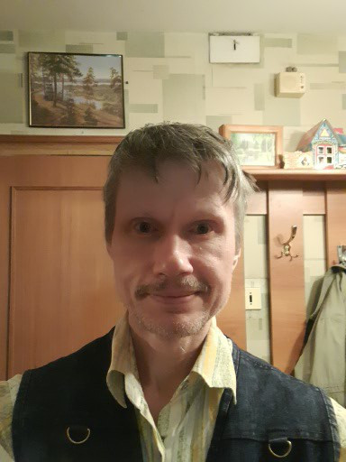 Евгений, Россия, Москва, 46 лет. Ищу ни курящую и ни пьющую. Которая ценит и бережет свое и мое здравие, желает создать семью.  Анкета 893946. 