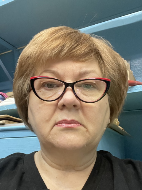 Светлана, Россия, Кировск, 60 лет. Работающий пенсионер. Вдова. Ищу новые отношения.