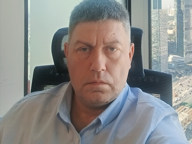 Анатолий, Москва, 45 лет, 3 ребенка. Познакомлюсь с женщиной для любви и серьезных отношений, рождения совместных детей.  Анкета 894246. 