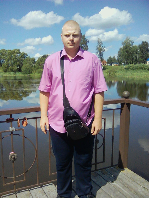 Андрей, Россия, Брянск, 30 лет. Познакомлюсь с женщиной для любви и серьезных отношений, брака и создания семьи, рождения совместных...  Анкета 894307. 