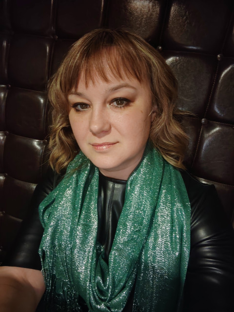Екатерина, Обнинск, 40 лет, 1 ребенок. Познакомлюсь с мужчиной для любви и серьезных отношений, брака и создания семьи, дружбы и общения.  Анкета 894421. 
