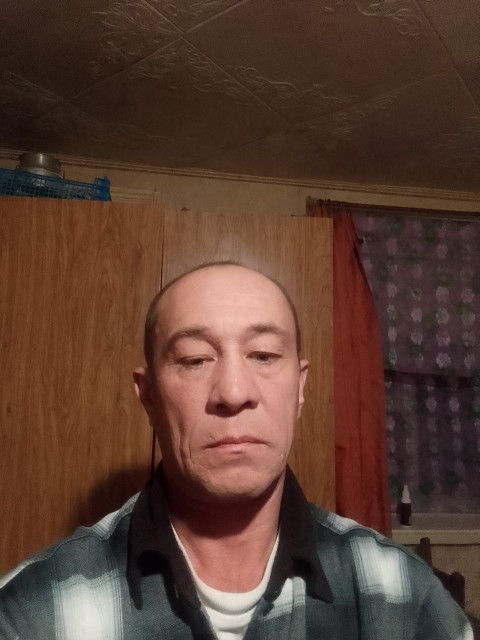 Андрей, Каменоломни, 50 лет, 1 ребенок. Познакомлюсь с женщиной для брака и создания семьи.  Анкета 894611. 