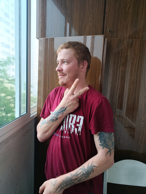 Михаил, Минск, м. Уручье, 35 лет, 2 ребенка. Познакомлюсь с женщиной для любви и серьезных отношений.  Анкета 894689. 