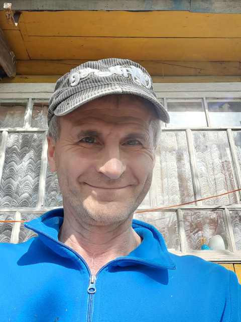 Василий, Россия, Санкт-Петербург, 64 года. Он ищет её: женщину для любви и серьезных отношений.  Анкета 894790. 