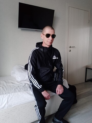 Валерий Пономарёв, Россия, г. Сочи, 40 лет, 1 ребенок, 1 фото. Ищу: Красивую  Анкета 894799. 