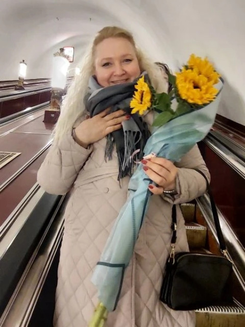 Наталья, Санкт-Петербург, 45 лет, 3 ребенка, 2 фото. Познакомлюсь с мужчиной для любви и серьезных отношений.  Анкета 894966. 