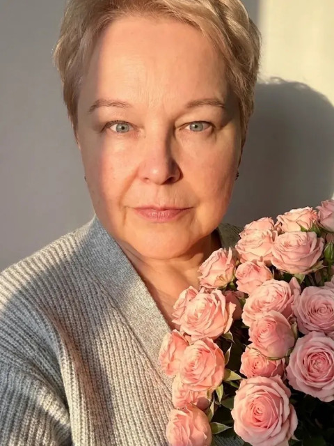 Галина, Россия, Орехово-Зуево, 61 год, 1 ребенок. Ищу: Мужчину с которым будет спокойно! Не скучно, не стыдно. И вообще просто МУЖЧИНУ. Я все еще верю они...  Анкета 895151. 