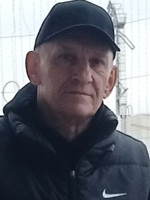 Олег, Россия, Уфа, 60 лет, 1 ребенок. Познакомлюсь с женщиной для любви и серьезных отношений.  Анкета 895226. 