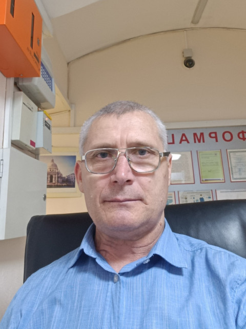 Александр, Москва, м. Третьяковская, 55 лет, 2 ребенка. Ищу: Кроткую! Полненькую! 40-60!  Анкета 895537. 