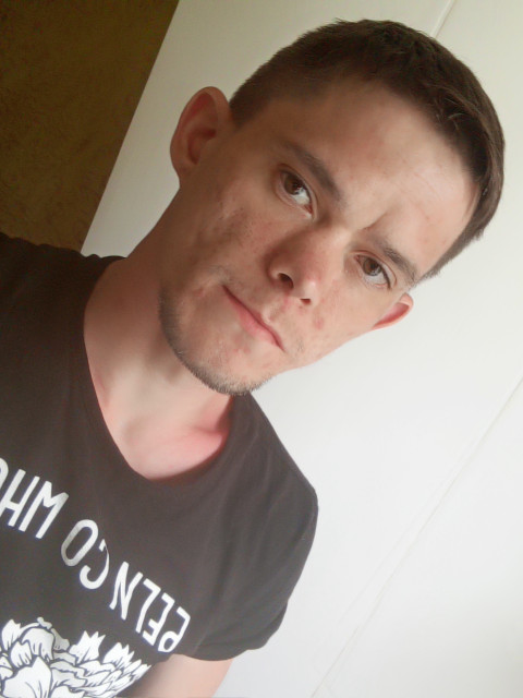 Artem, Туапсе, 26 лет, 3 фото. Познакомлюсь с девушкой для любви и серьезных отношений.  Анкета 895624. 