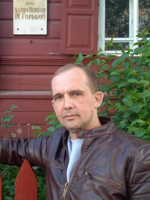 Денис, Нижний Новгород, 51 год. Познакомлюсь с женщиной для гостевого брака, дружбы и общения.  Анкета 896016. 