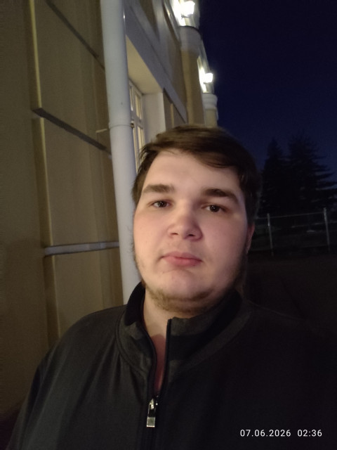 Юлиан, Россия, Берёзовский, 21 год. Ищу: Понимающую, терпеливую и любюшюю с похожими ценностями в жизни и интересами. 

Для серьёзных отношений....  Анкета 896049. 