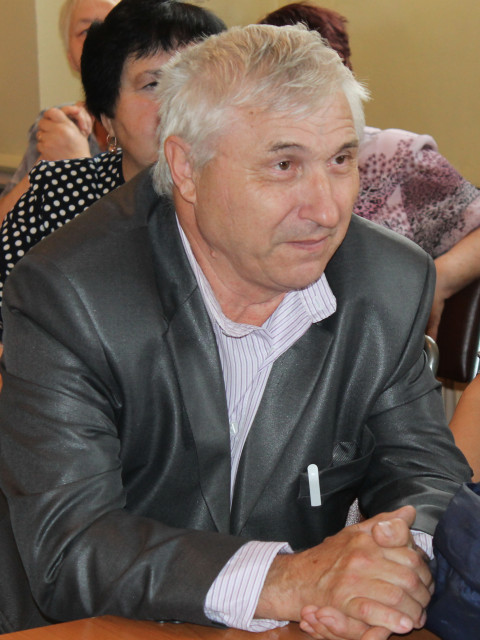 Валерий, Россия, Прокопьевск, 76 лет. Старый холостяк. Жилье есть. Финансово обеспечен. Долгое время был в гостевом браке. Знаю, что сам я