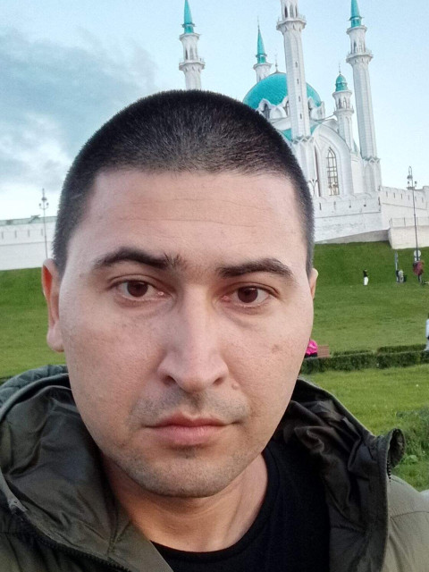 Денис, Санкт-Петербург, м. Автово, 40 лет, 1 ребенок. Познакомлюсь с женщиной для любви и серьезных отношений, брака и создания семьи, воспитания детей, рождения...  Анкета 896479. 