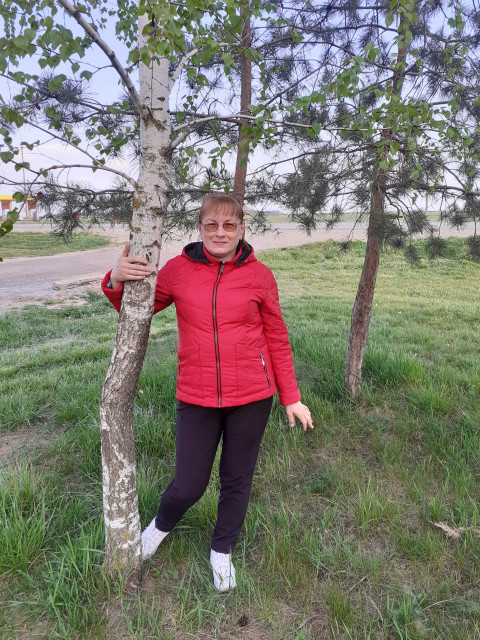Светлана, Славянск-на-Кубани, 56 лет, 1 ребенок. Познакомлюсь с мужчиной для брака и создания семьи.  Анкета 896785. 