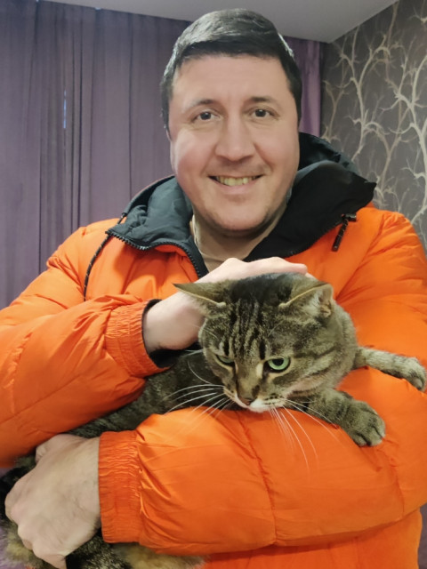 Михаил, Россия, Москва, 46 лет. Ищу: Взаимная внешняя привлекательность, общение, совместный досуг, секс, в идеале взаимопонимание и взаимоподдержка...  Анкета 896894. 