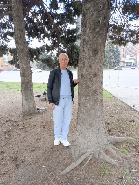 Юрий, Ростов-на-Дону, 60 лет. Познакомлюсь с женщиной для любви и серьезных отношений, гостевого брака.  Анкета 896966. 