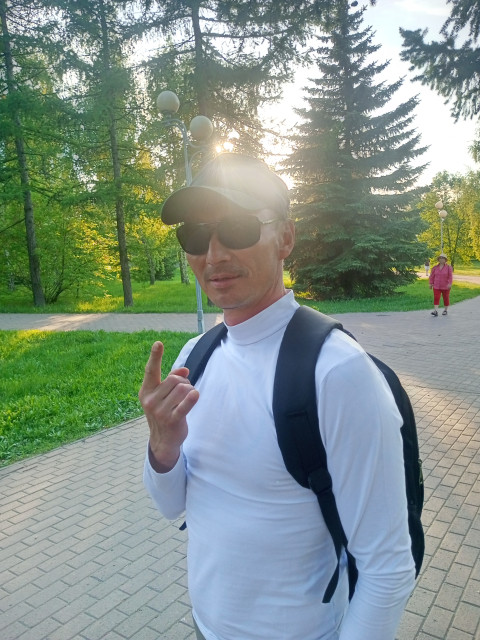 Салават, Россия, Челябинск, 40 лет. Надежный, с руками, не пьющий.