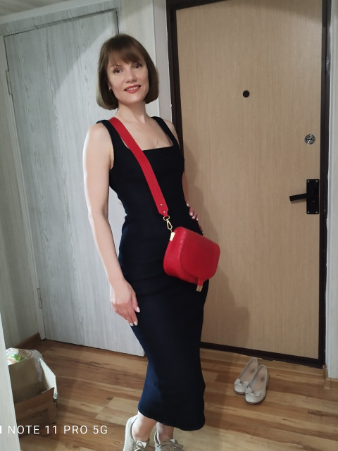Наташа, Беларусь, Минск, 44 года, 2 ребенка. Познакомлюсь с мужчиной для любви и серьезных отношений, брака и создания семьи.  Анкета 897135. 