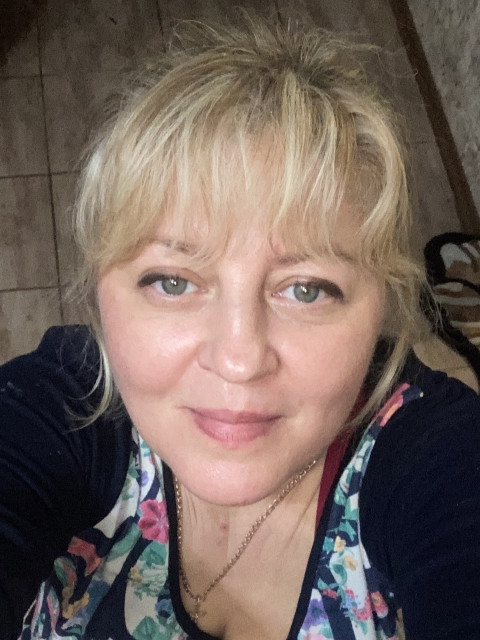 Оксана, Калининград, 49 лет, 1 ребенок. Познакомлюсь с мужчиной для любви и серьезных отношений, брака и создания семьи, воспитания детей.  Анкета 897172. 