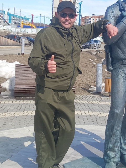 Андрей, Россия, Магадан, 34 года. Познакомлюсь с женщиной для любви и серьезных отношений, брака и создания семьи, воспитания детей, рождения...  Анкета 897215. 