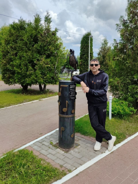 Иван, Россия, Нижний Новгород, 39 лет. Познакомлюсь с женщиной для дружбы и общения. без коплексов))) возможны встречи при симпатии)))  Анкета 897295. 