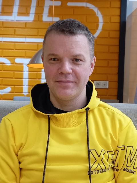 Дмитрий, Минск, м. Уручье, 43 года. Познакомлюсь с женщиной для дружбы и общения.  Анкета 897299. 