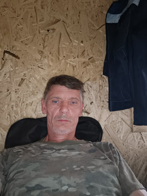 Олег, Северская, 49 лет. Познакомлюсь с женщиной для любви и серьезных отношений, брака и создания семьи, дружбы и общения.  Анкета 897347. 