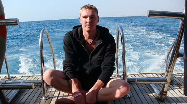 Александр, Санкт-Петербург, м. Ломоносовская, 45 лет, 1 ребенок. Познакомлюсь с женщиной для дружбы и общения.  Анкета 897429. 