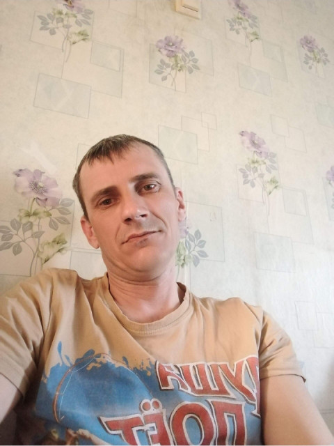 Олег, Ярославль, 44 года, 1 фото. Познакомлюсь с женщиной для любви и серьезных отношений, воспитания детей.  Анкета 897813. 