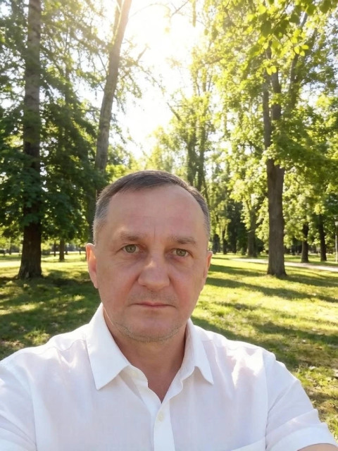 Сергей, Санкт-Петербург, м. Ленинский проспект, 52 года, 2 ребенка. Ищу женщину 46–53 лет из Санкт-Петербурга для серьёзных отношений. Ценю в людях честность, открытость...  Анкета 897899. 