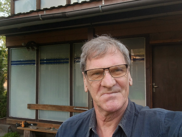 Дмитрий, Москва, 61 год, 2 ребенка, 3 фото. Он ищет её: женщину для любви и серьезных отношений, брака и создания семьи, гостевого брака.  Анкета 897910. 