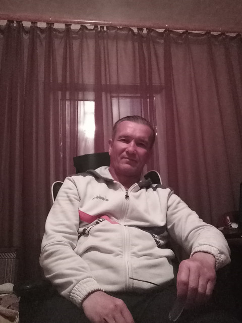 Игорь, Россия, Бугуруслан, 52 года, 1 ребенок. Познакомлюсь с женщиной для любви и серьезных отношений, рождения совместных детей.  Анкета 897914. 