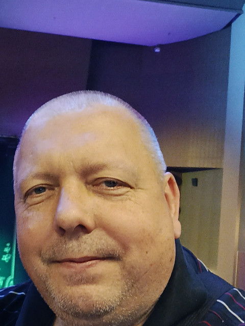 Александр, Санкт-Петербург, Обухово, 46 лет, 2 ребенка. Познакомлюсь с женщиной для любви и серьезных отношений, брака и создания семьи, гостевого брака, воспитания...  Анкета 898177. 
