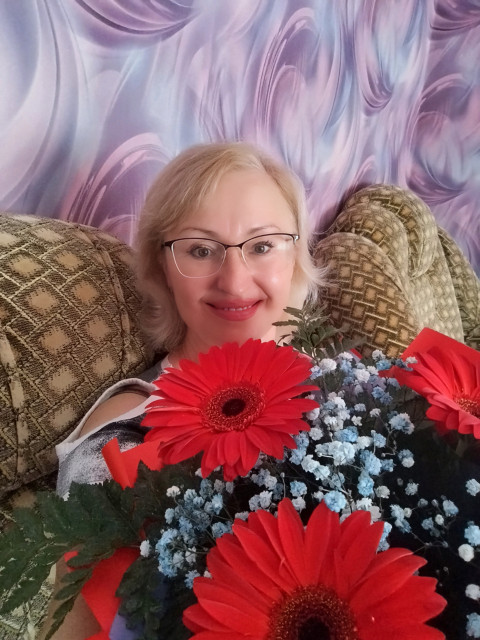 Елена, Россия, Донецк, 52 года. Познакомлюсь с мужчиной для любви и серьезных отношений, брака и создания семьи.  Анкета 898304. 