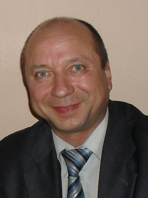 Рустам, Брянск, 68 лет. Познакомлюсь с женщиной для любви и серьезных отношений, дружбы и общения.  Анкета 898383. 