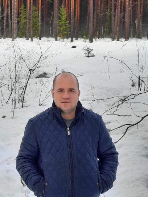 Артем, Россия, Смоленск, 42 года. Познакомлюсь с женщиной для любви и серьезных отношений, брака и создания семьи.  Анкета 898574. 
