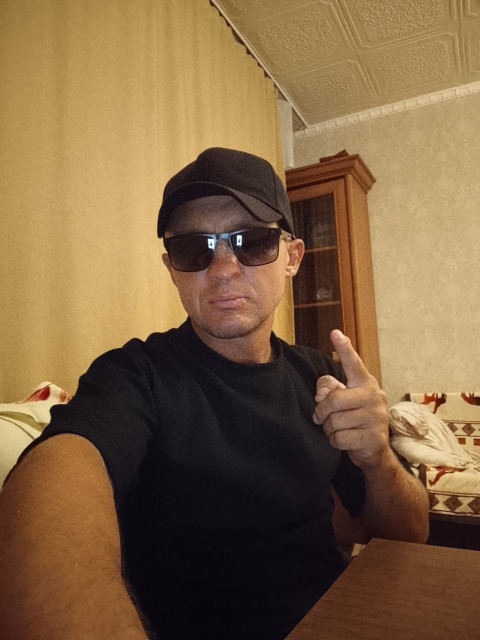 Павел, Казахстан, Караганда, 43 года. Познакомлюсь с женщиной для любви и серьезных отношений, брака и создания семьи, воспитания детей.  Анкета 898729. 