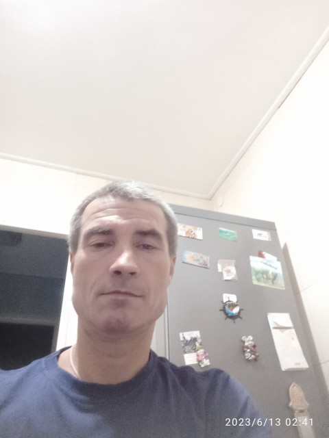 Владимир, Россия, Москва, 49 лет, 1 ребенок. Ищу: Активную и без тараканов и сказок в голове  Анкета 899092. 