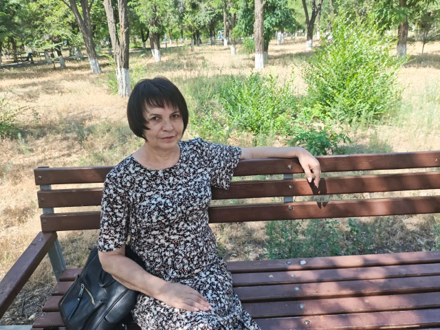 Елена, Россия, Мытищи, 55 лет, 2 ребенка. Ищу: Сильного, охотника и рыбака, строителя, а не разрушителя.  Анкета 899179. 